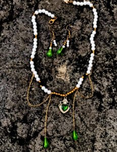 emerald green beaded necklace set